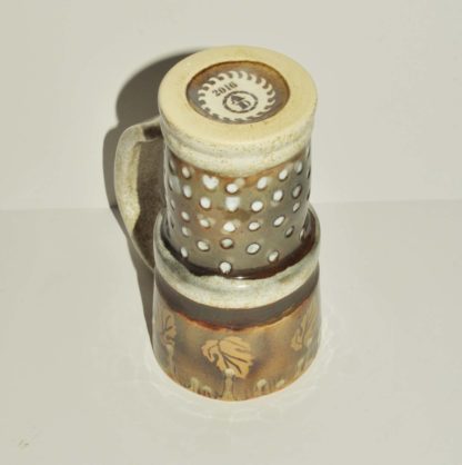 20oz Leaf Mug W/ Hook Handle - Image 3